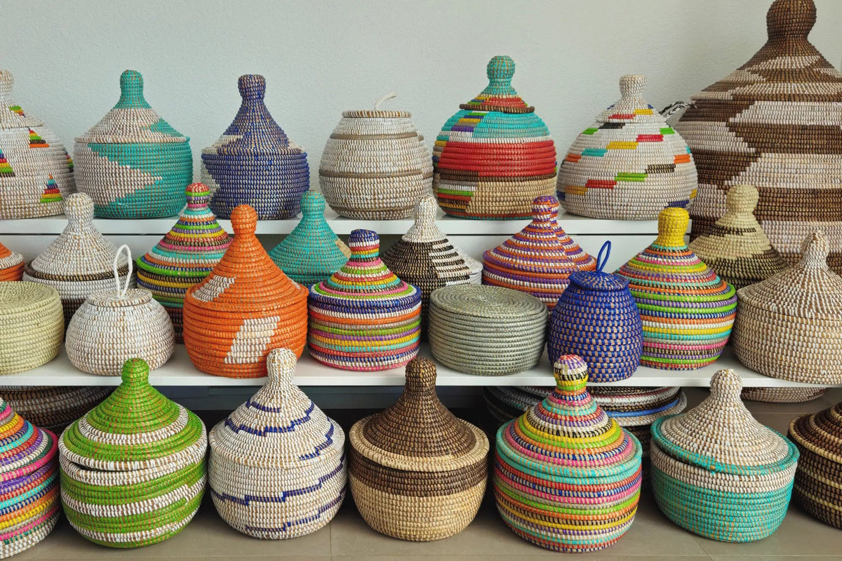 Image de paniers tressés pour rangement et décoration avec couvercle