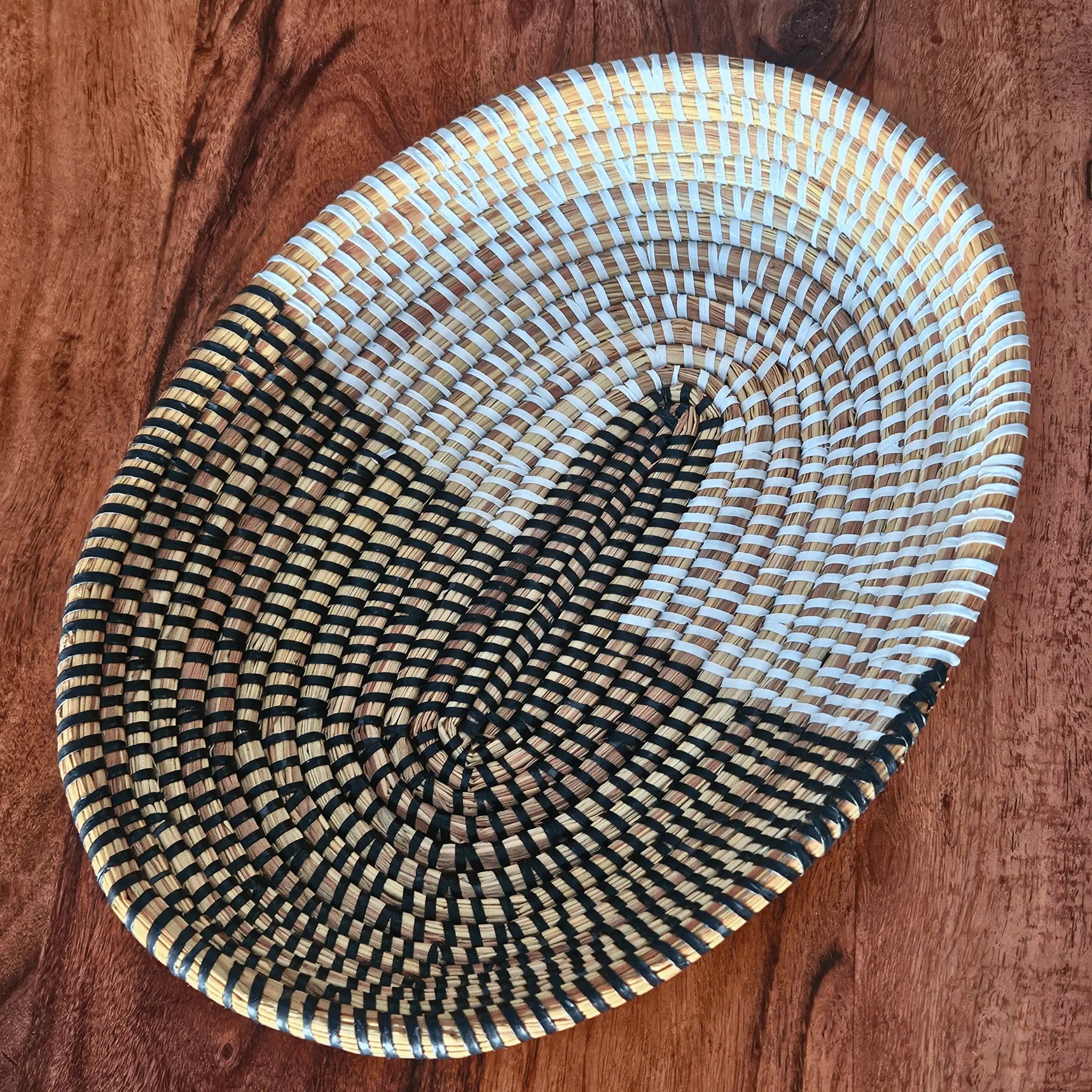 Panier à fruits UZOMA AMA Gambia